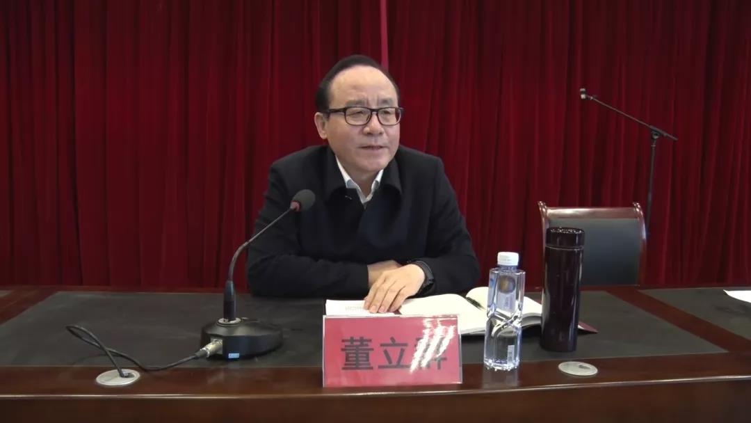 董立群2.jpg